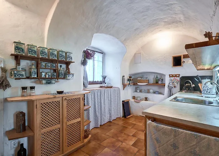 V Jesenicke Tovarne Apartment