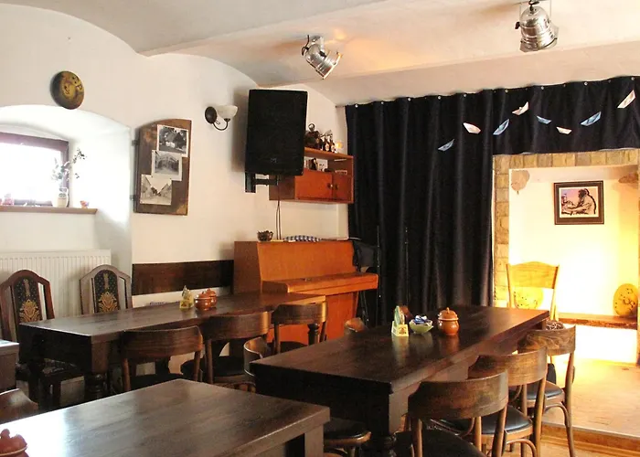 V Jesenicke Tovarne * Rakovník